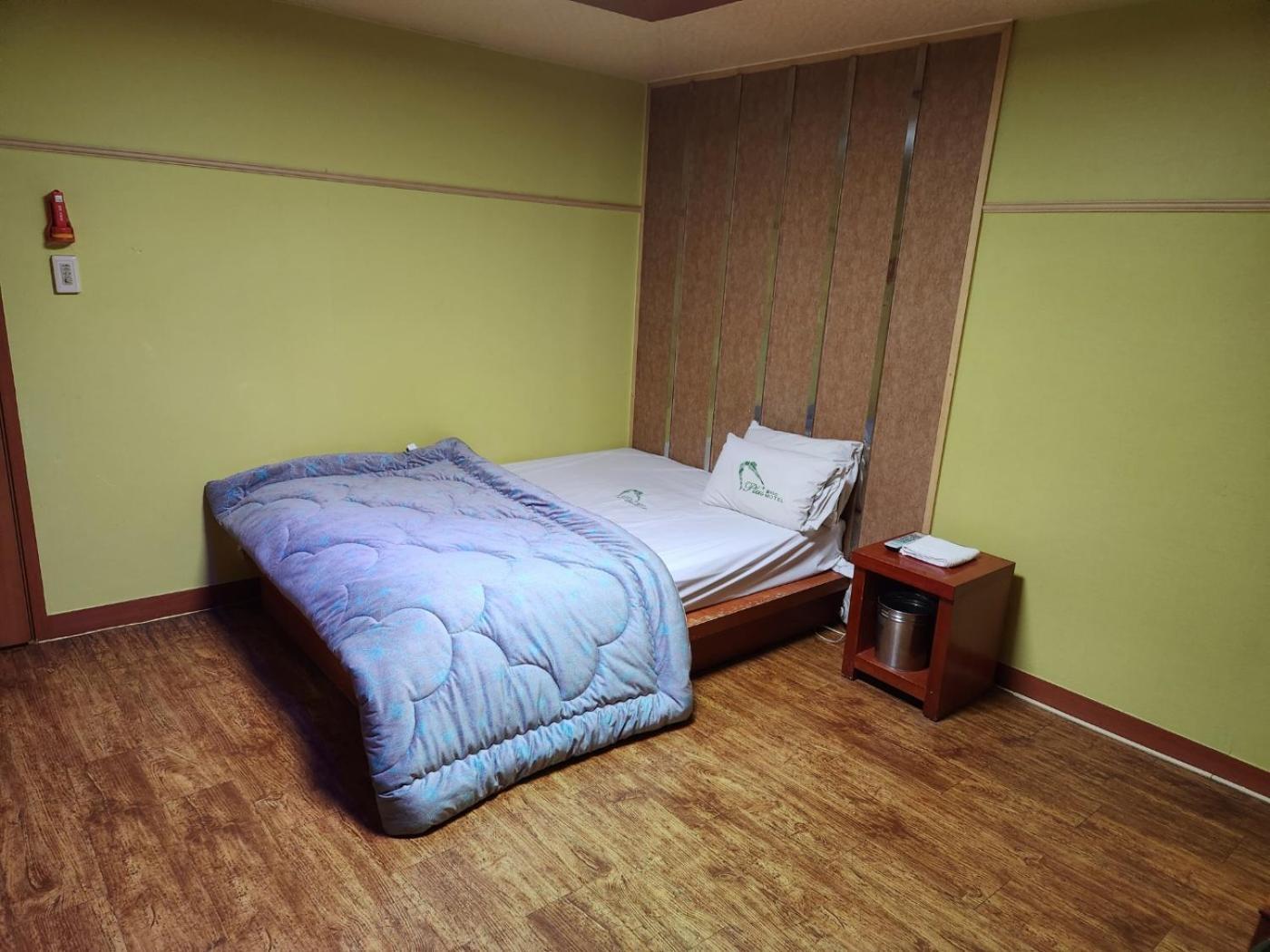 Plus Motel Gwangju Metropolitan City Exterior photo